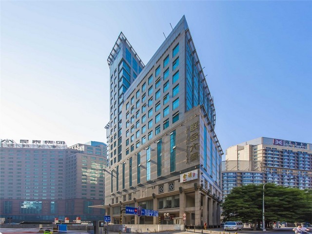 云南**装备护具集团